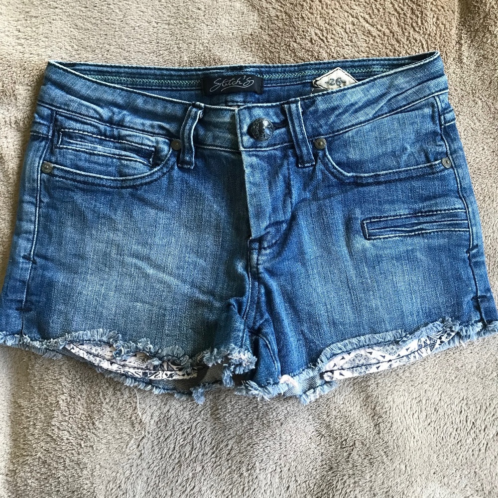 Stitch's cut off denim shorts